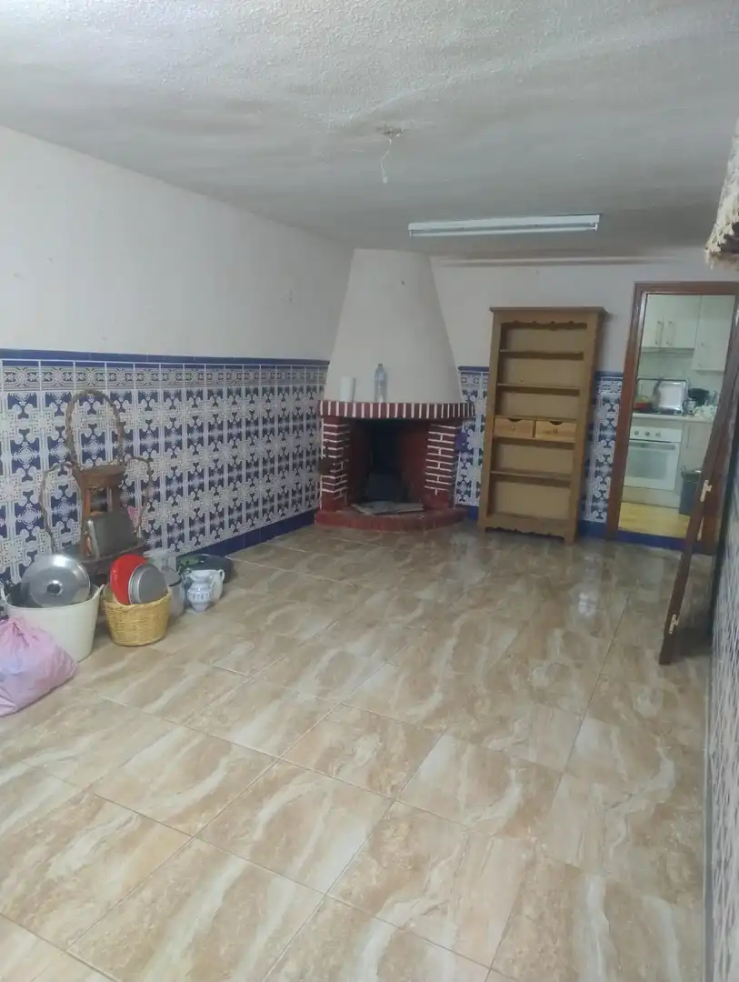 Küche von Einfamilien-Reihenhaus zum Verkauf in Piedrabuena mit Möbliert