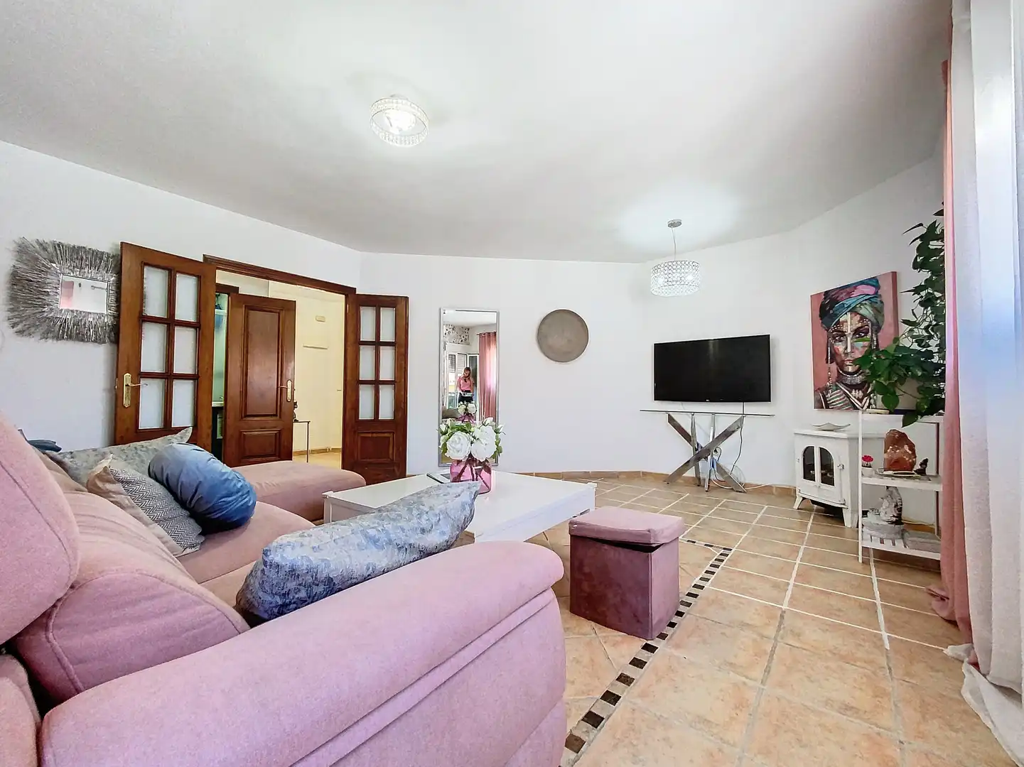 Living room of Apartments for sale in Estepona  with Air Conditioner, Terrace and Furnished
