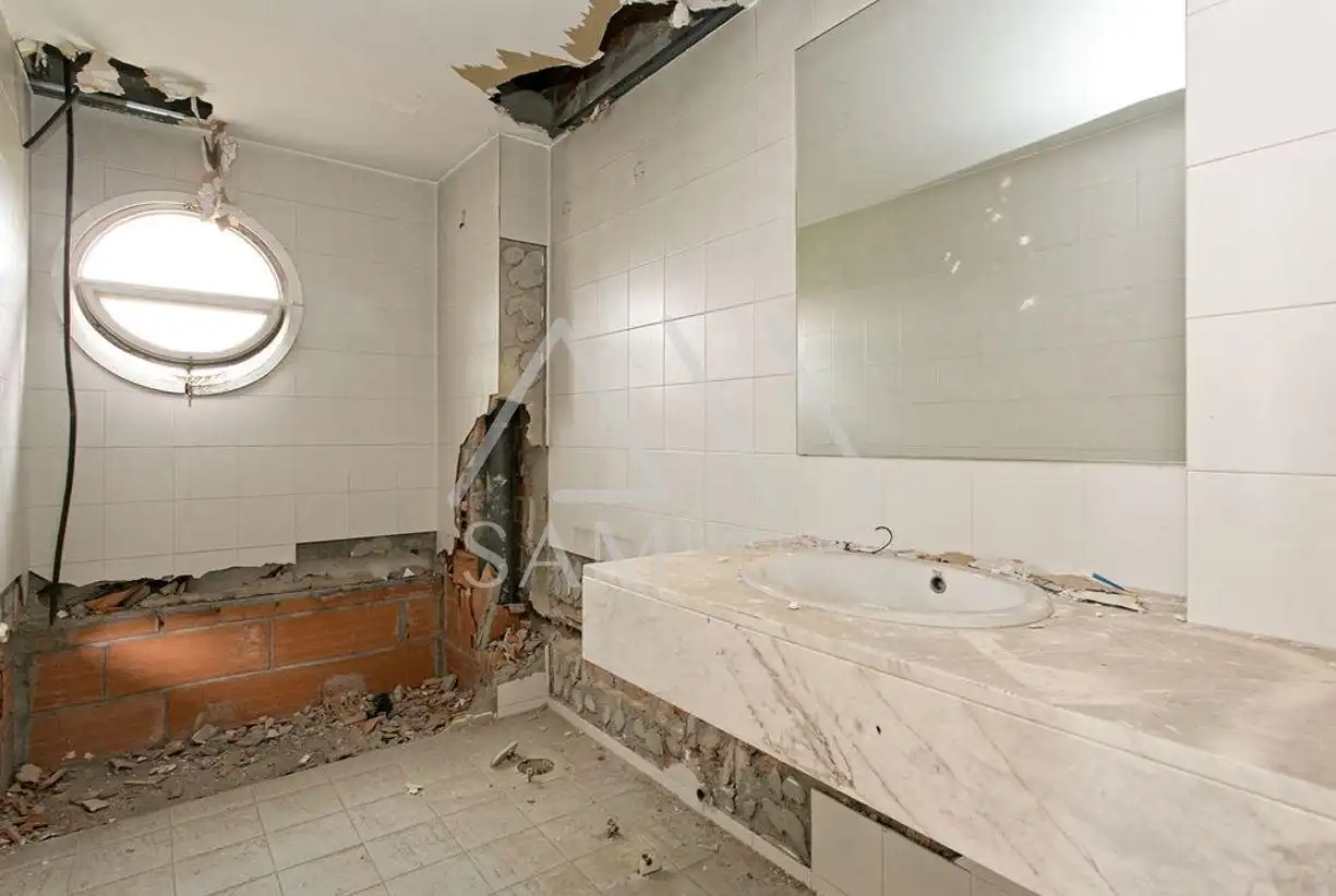 Hotel amb ascensor en venda a Sant Fruitós de Bages