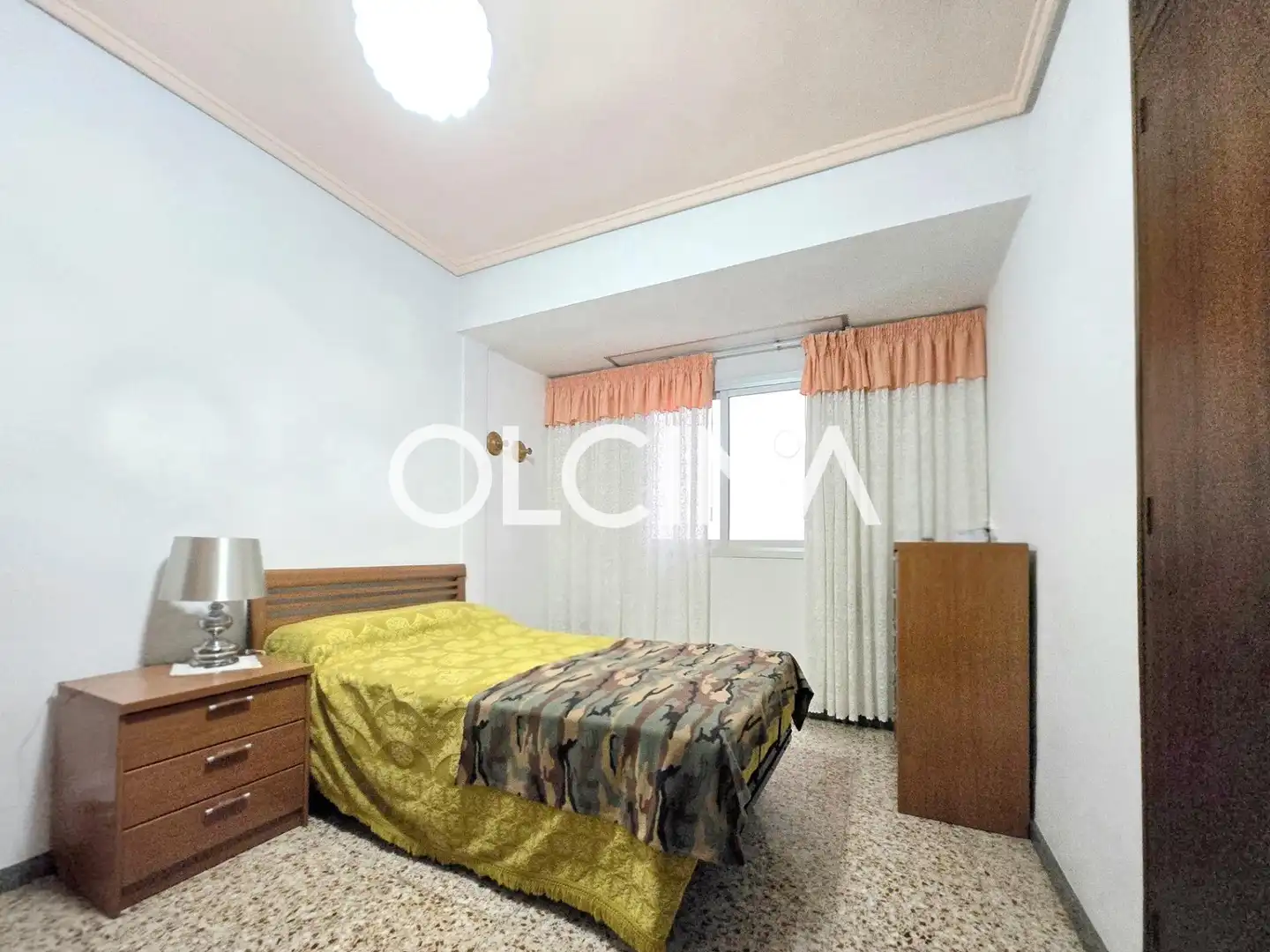 Habitación de Piso en venta en Alcoy / Alcoi con Aire acondicionado, Calefacción y Terraza
