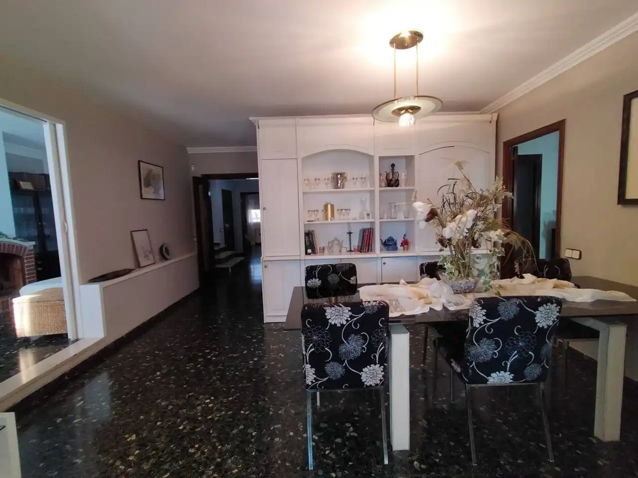 Menjador de Casa o xalet en venda en Terrassa amb Aire condicionat i Terrassa