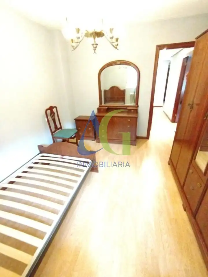 Bedroom of Flat for sale in Villaquilambre  with Heating, Parquet flooring and Terrace