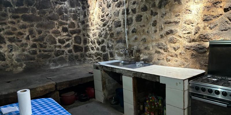 Cocina de Casa o chalet en venta en Ponte Caldelas con Jardín privado y Trastero