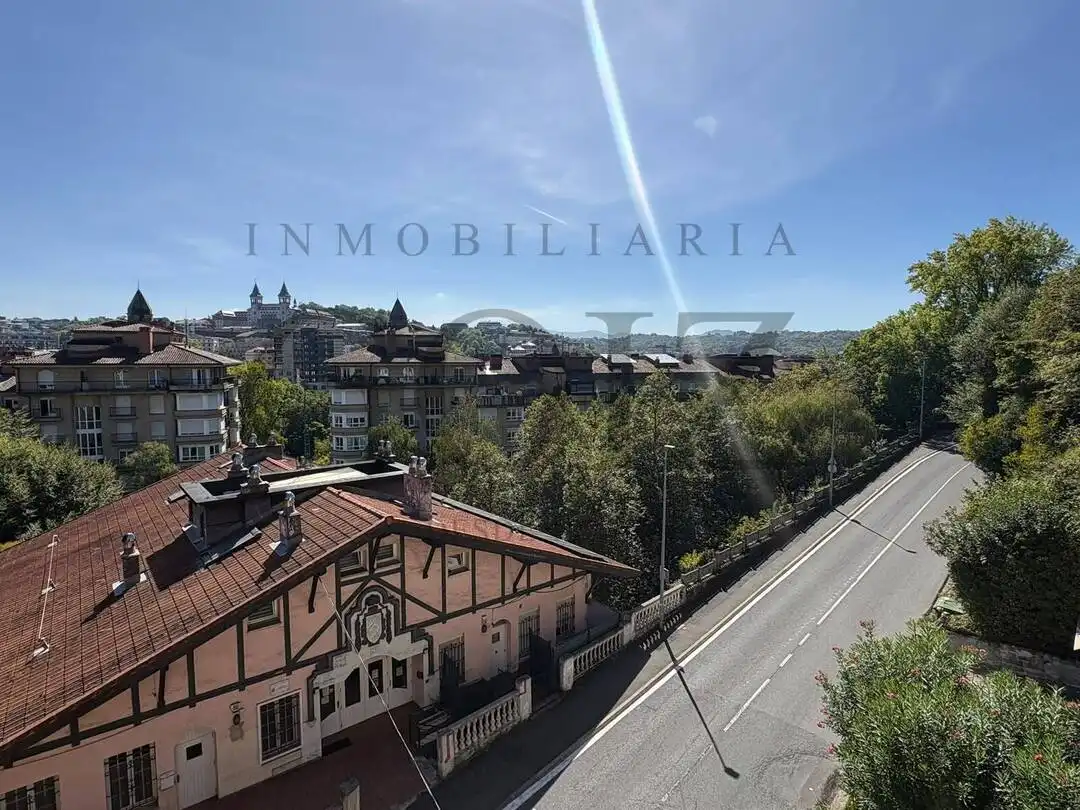 Pis amb balcó en venda a Antiguo, imagen 12