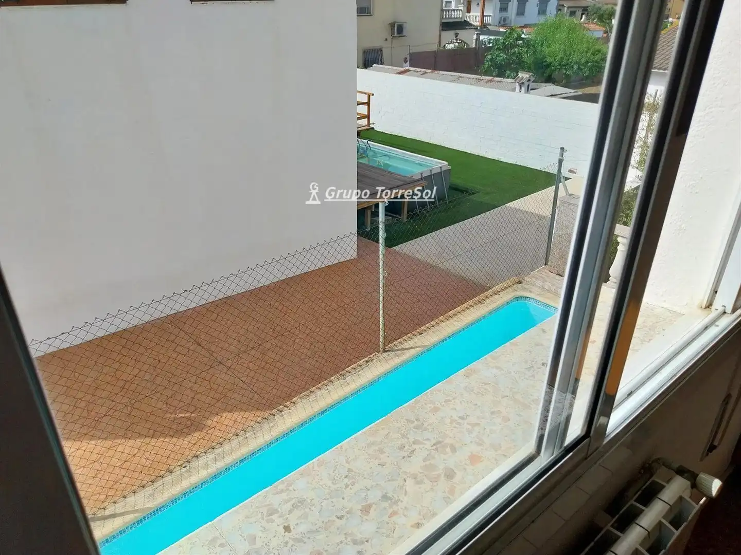 Casa adosada en venda a ENRIC MORERA, La Franquesa - Oasis Park