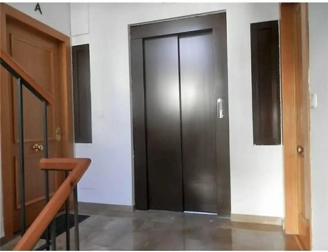 Flat for rent in Granada  with Air Conditioner, Heating and Furnished