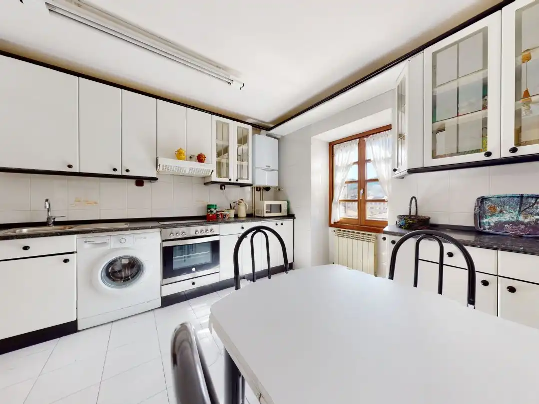 Kitchen of Flat for sale in Legazpi  with Heating and Furnished