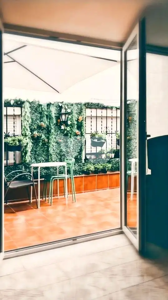 Terraza de Piso en venta en Madrid con Aire acondicionado, Calefacción y Jardín privado