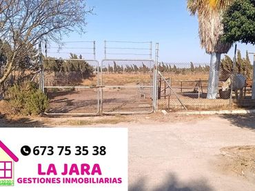 Terreno rústico en venta en Miraflores