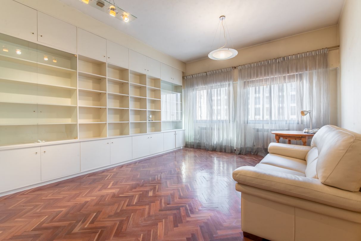 Living room of Flat for sale in  Madrid Capital  with Heating