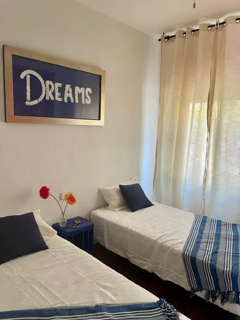 Habitación de Casa o chalet de alquiler en Rincón de la Victoria con Terraza, Trastero y Amueblado