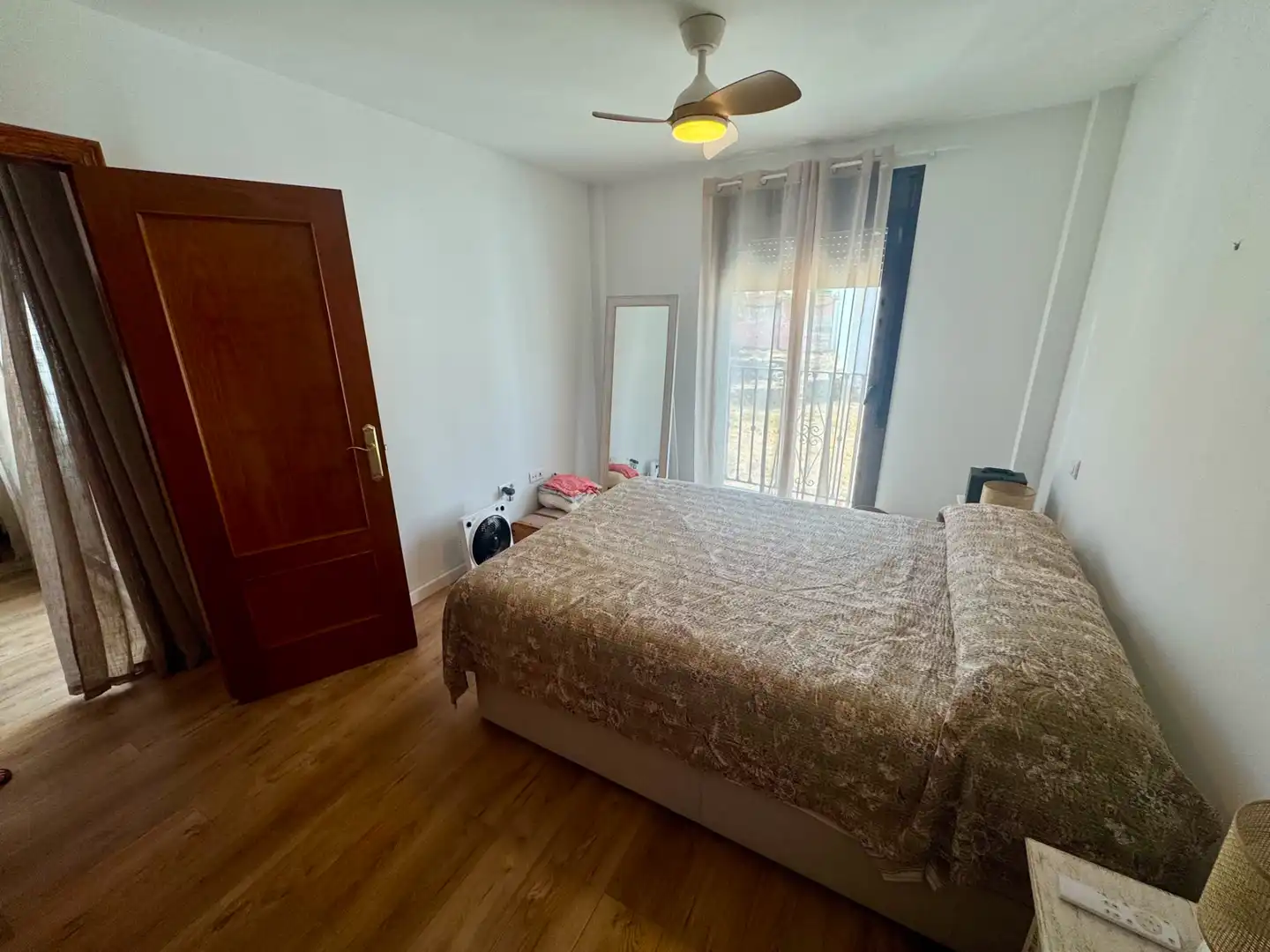 Bedroom of Apartments for rent in Benahavís  with Furnished, Oven and Washing machine