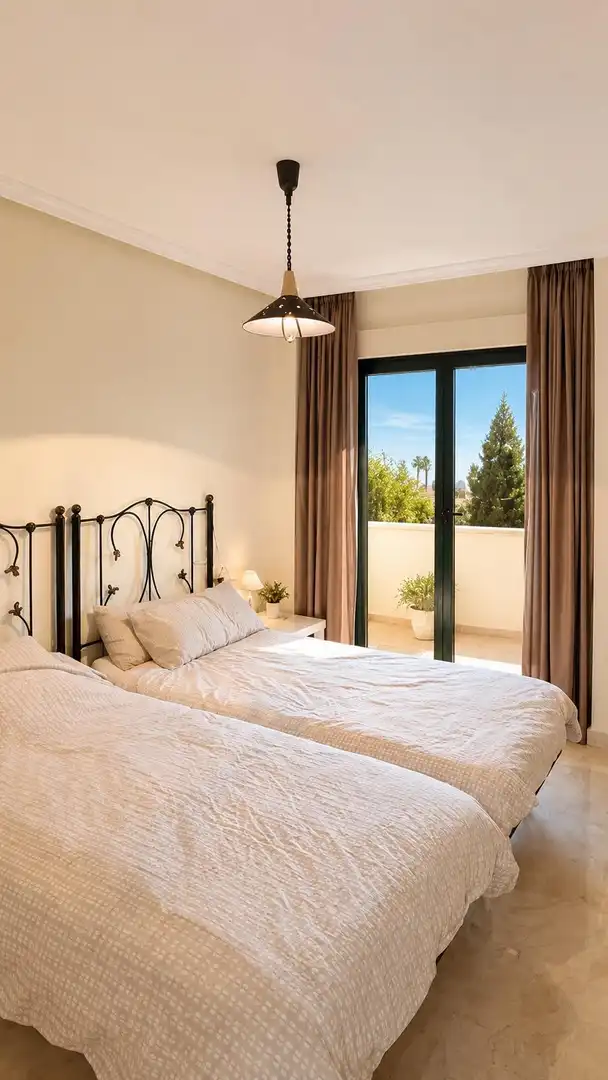 Habitación de Piso en venta en Benalmádena con Aire acondicionado, Terraza y Piscina comunitaria