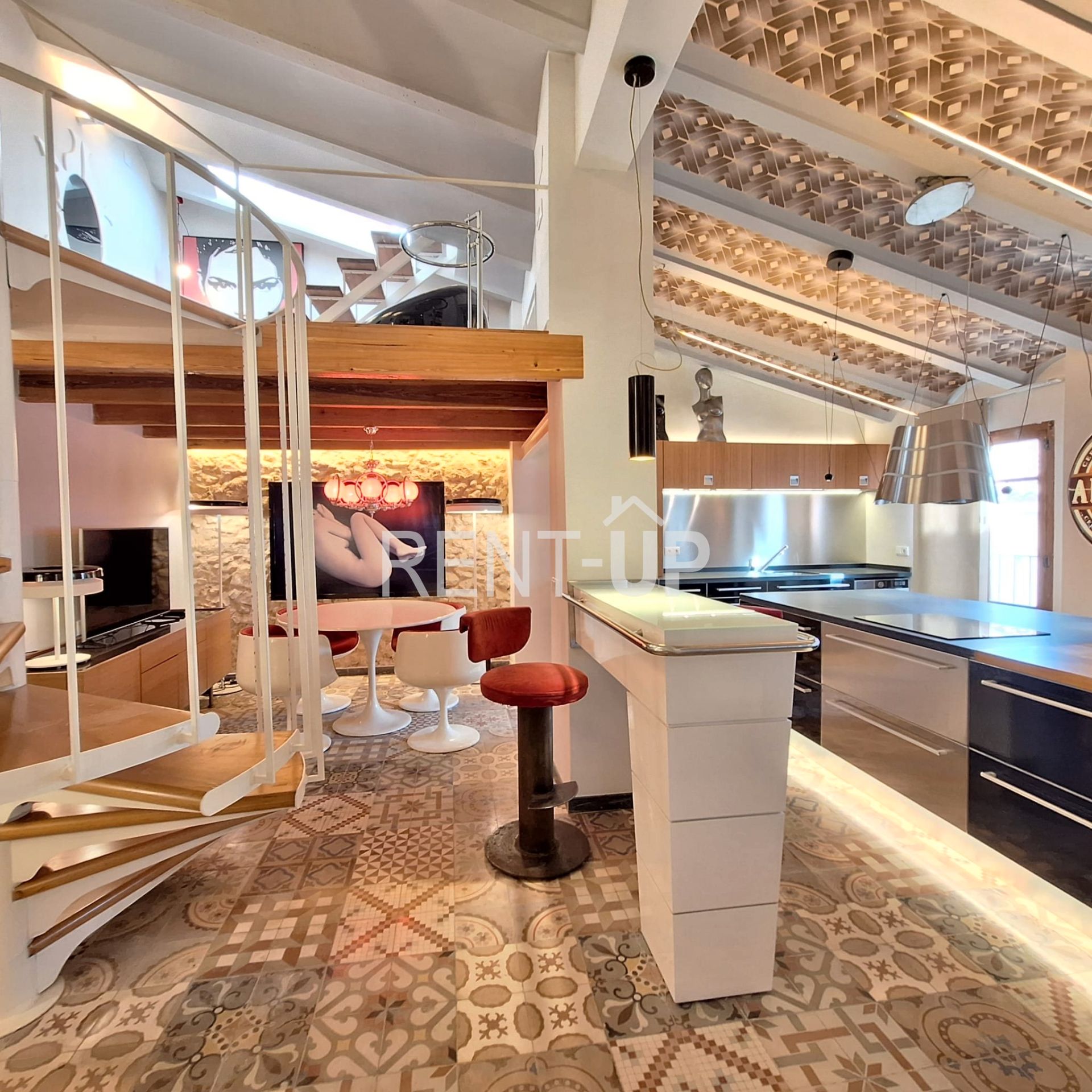 Cuina de Àtic de lloguer en Xàtiva amb Terrassa, Traster i Moblat