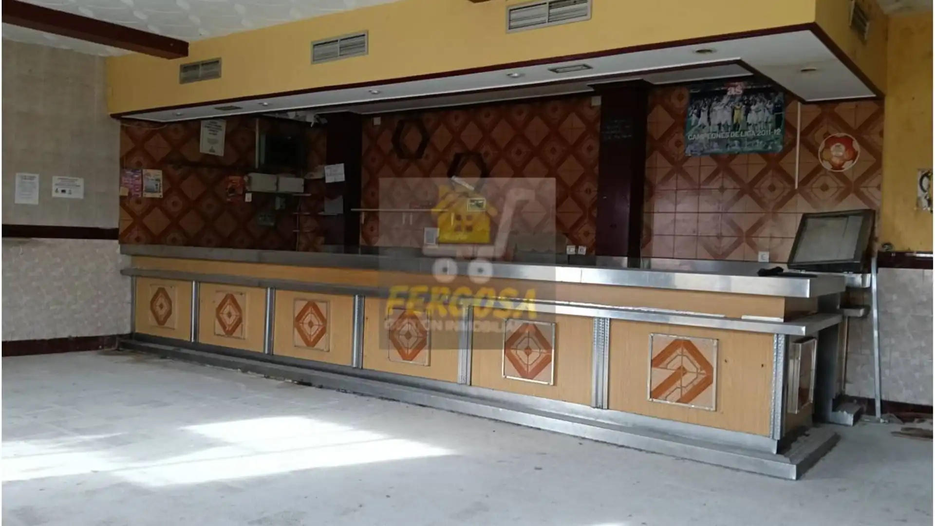 Local en venta en Nombela con Aire acondicionado