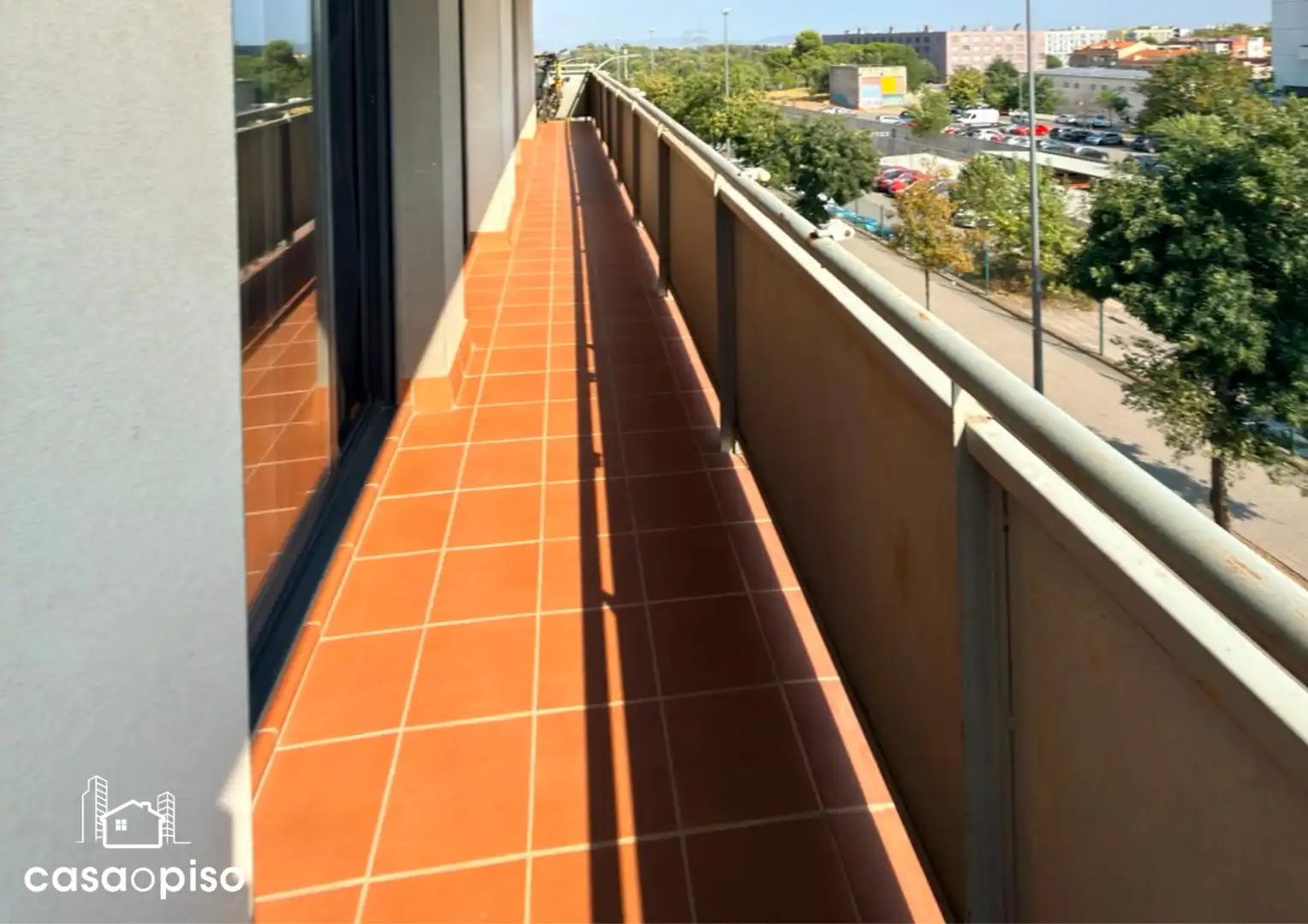 Terraza de Piso en venta en Terrassa con Calefacción y Trastero