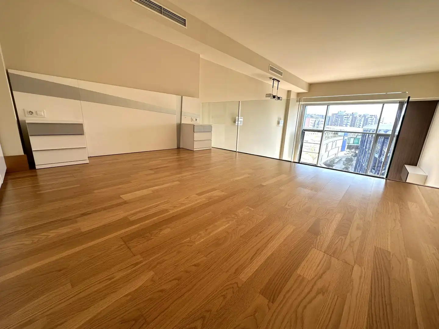 Loft de alquiler en Avenida Hermanos Machado, Torrefiel