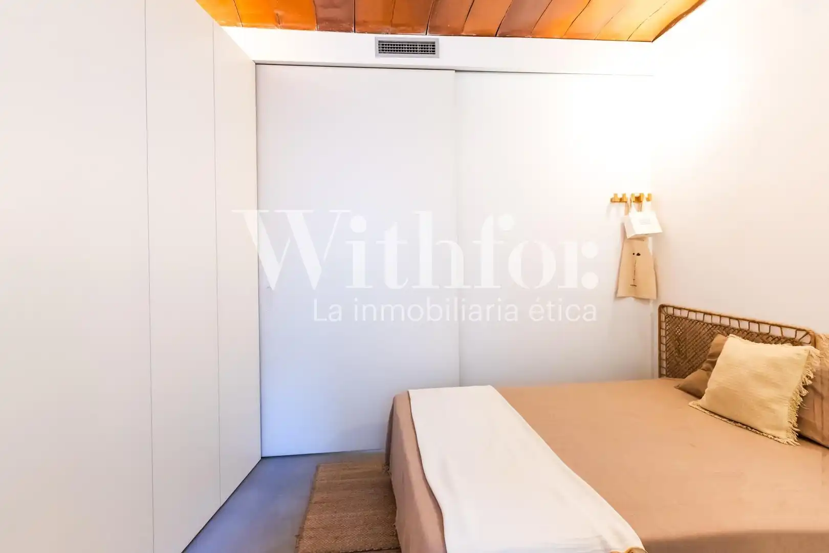 Habitación de Piso en venta en Barcelona con Aire acondicionado, Calefacción y Amueblado