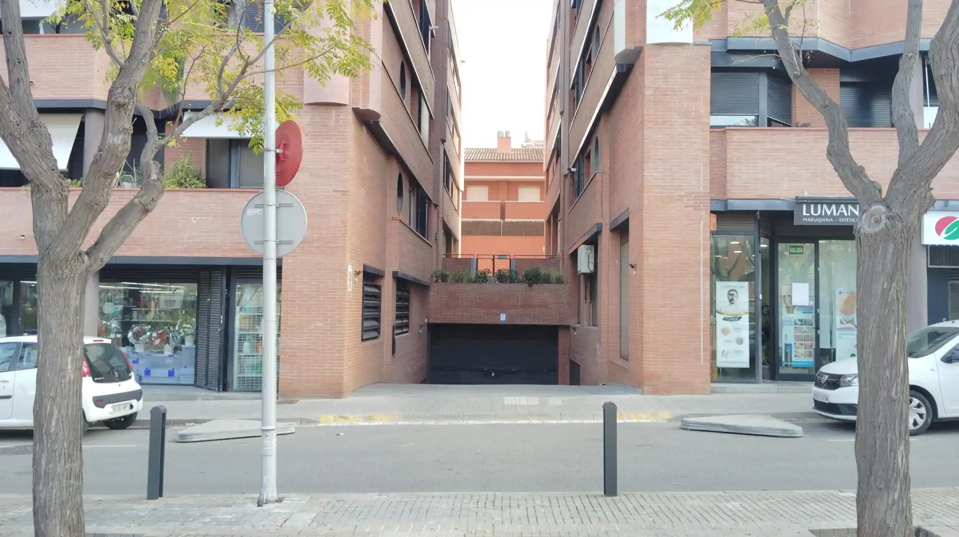 Individual en alquiler en AVENIDA LLUIS COMPANYS 9, imagen 2