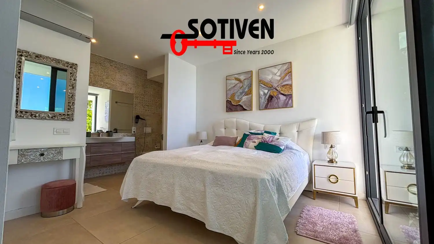 Habitación de Casa o chalet en venta en Adeje con Jardín privado, Terraza y Piscina