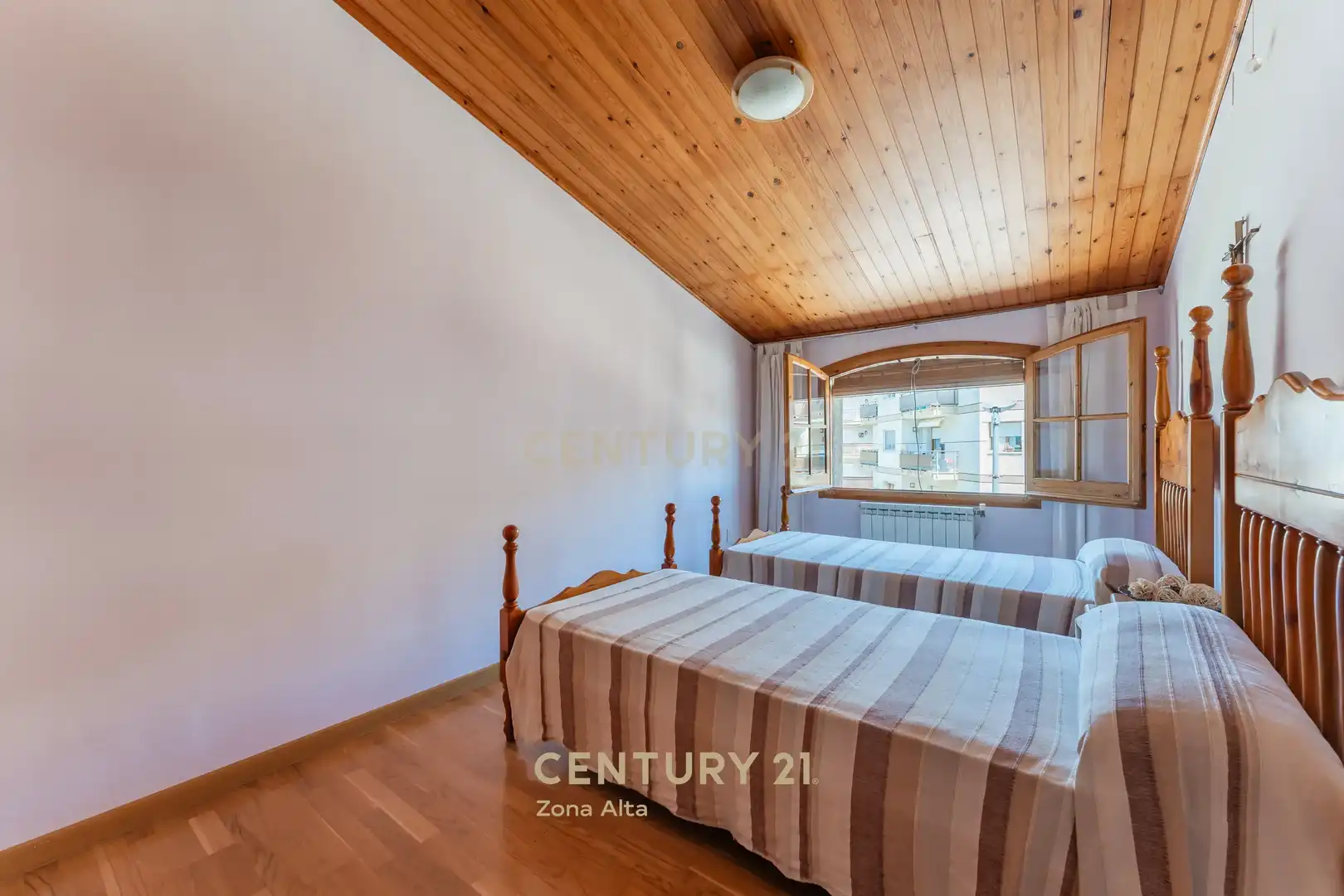 Bedroom of Residential for sale in Móra d'Ebre