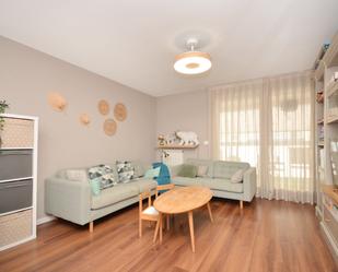 Living room of Flat for sale in  Zaragoza Capital  with Air Conditioner, Heating and Parquet flooring