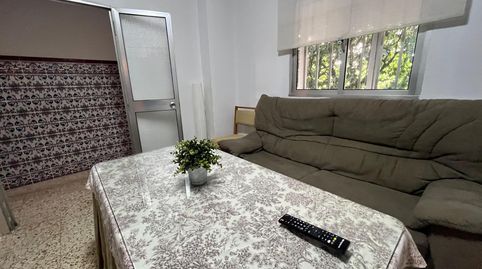Foto 4 de Piso de alquiler en Tambre, El Plantinar – Avda. La Paz - El Juncal, Sevilla Capital