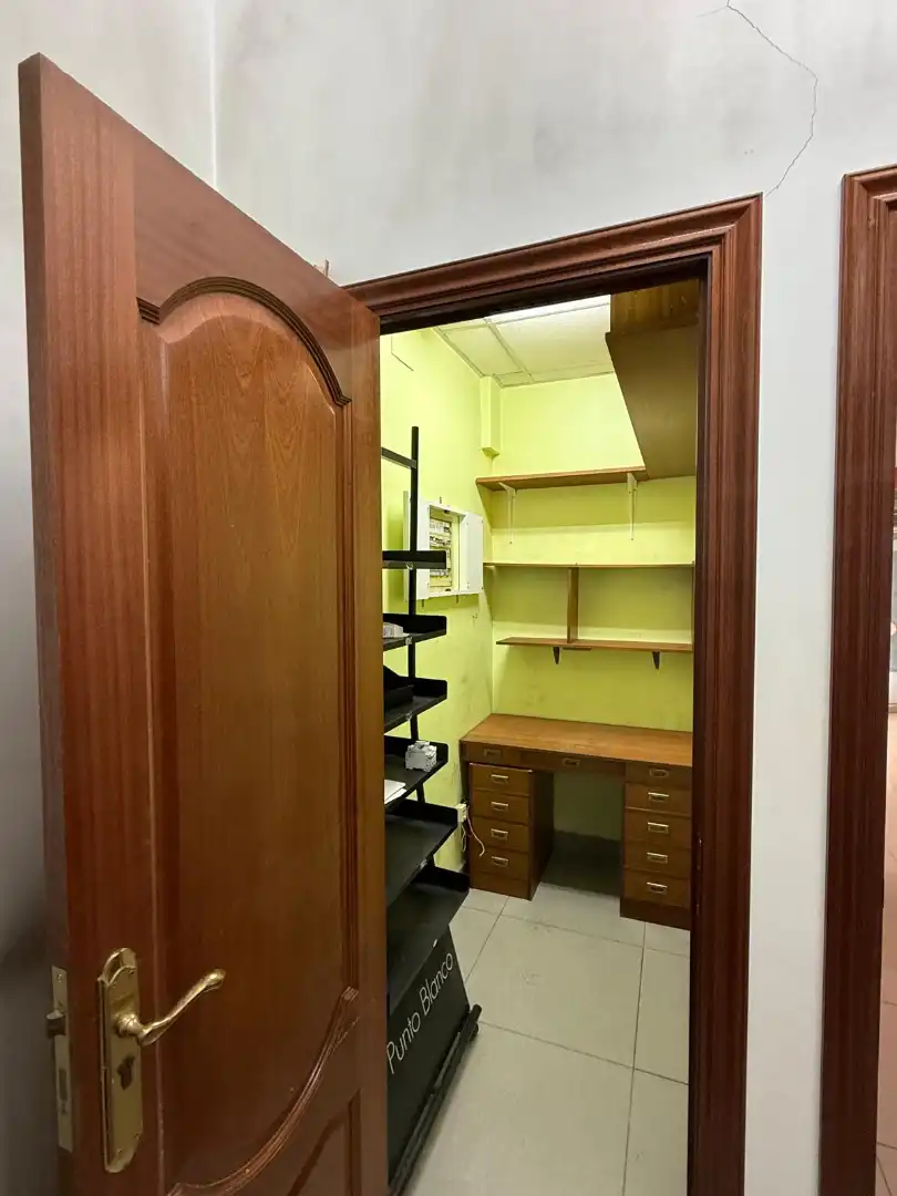 Business premises to rent in Centro, imagen 4