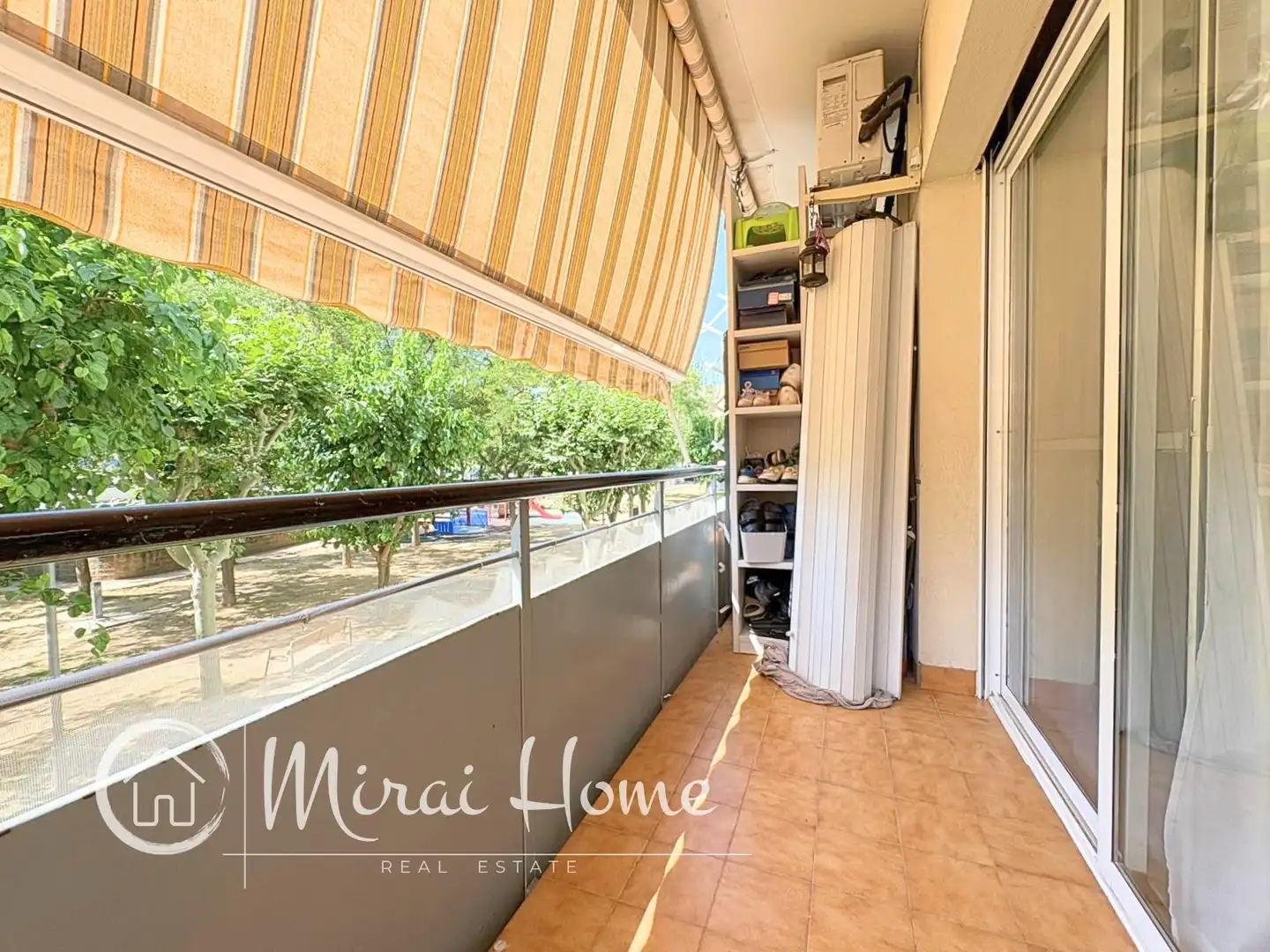 Balcony of Flat for sale in Montornès del Vallès  with Air Conditioner, Heating and Parquet flooring