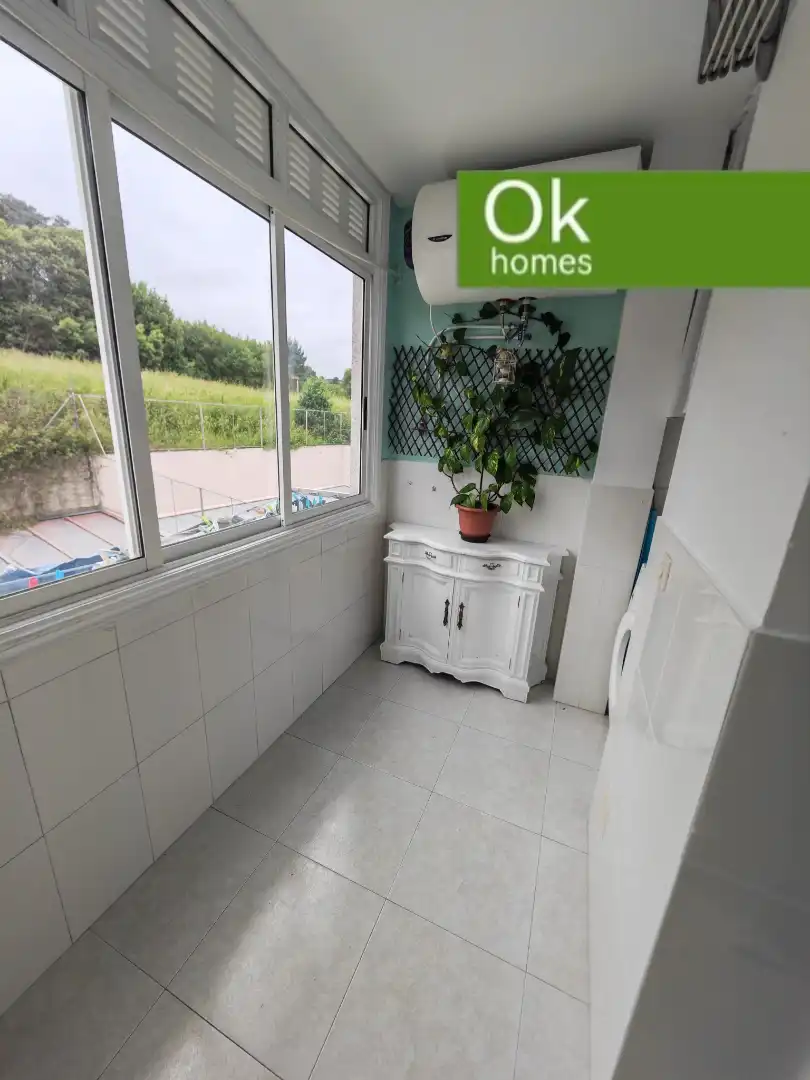 Baño de Piso en venta en Betanzos con Calefacción, Parquet y Terraza