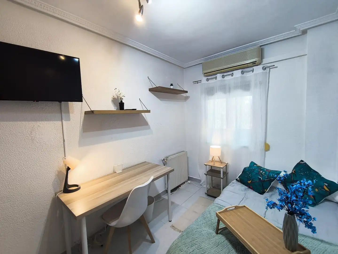 Habitación de Piso para compartir en Alcalá de Henares con Aire acondicionado, Calefacción y Amueblado