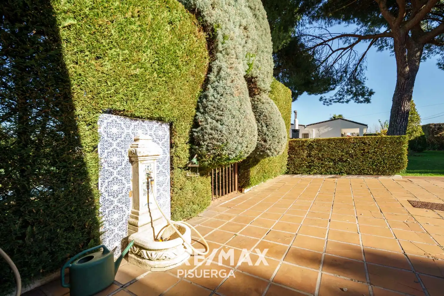 Jardí de Casa o xalet en venda en Tudela de Duero amb Calefacció, Jardí privat i Terrassa