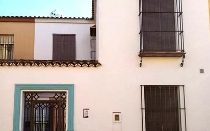 Exterior view of House or chalet for sale in Cantillana  with Air Conditioner and Balcony