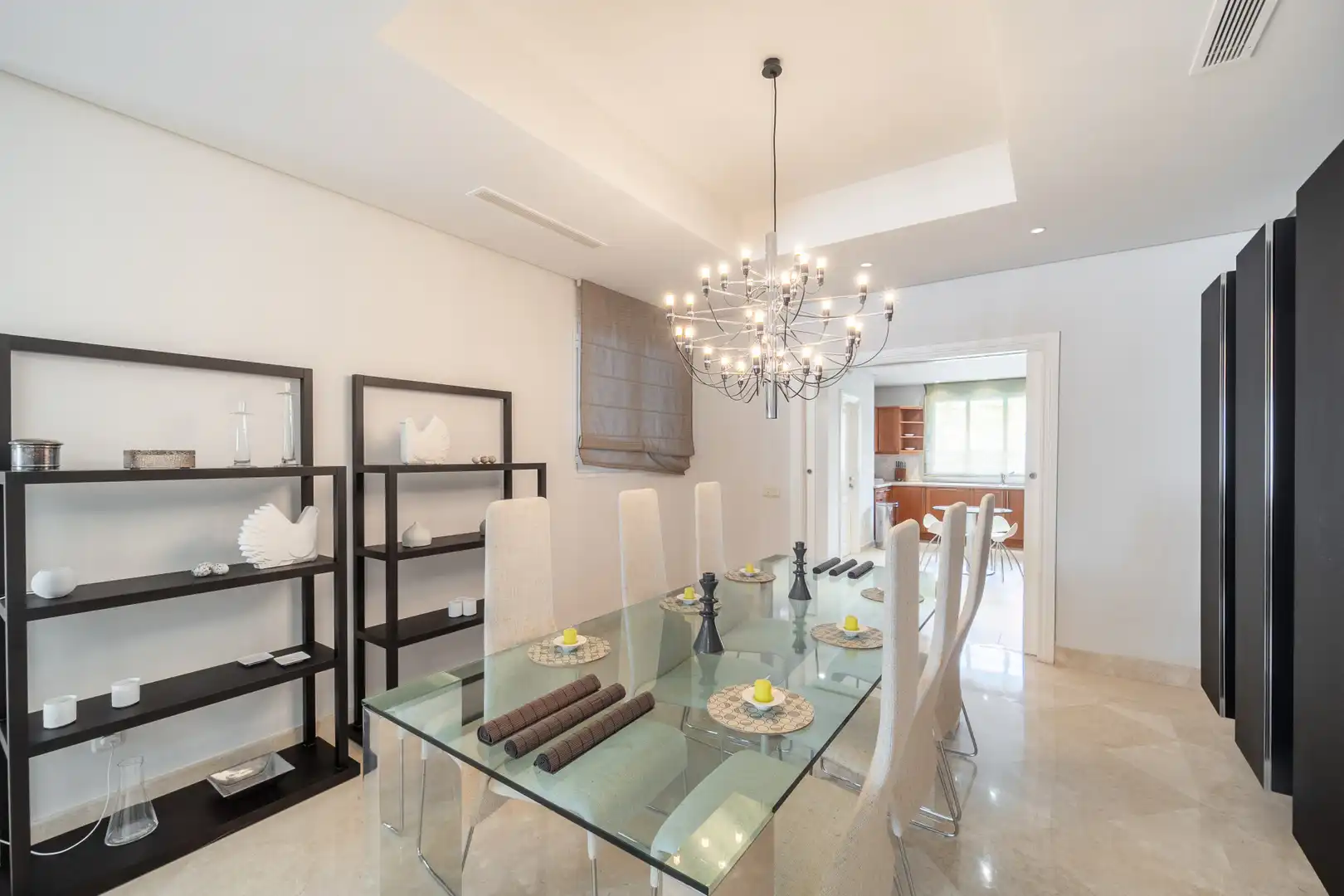 Menjador de Apartament en venda en Marbella amb Aire condicionat, Calefacció i Terrassa