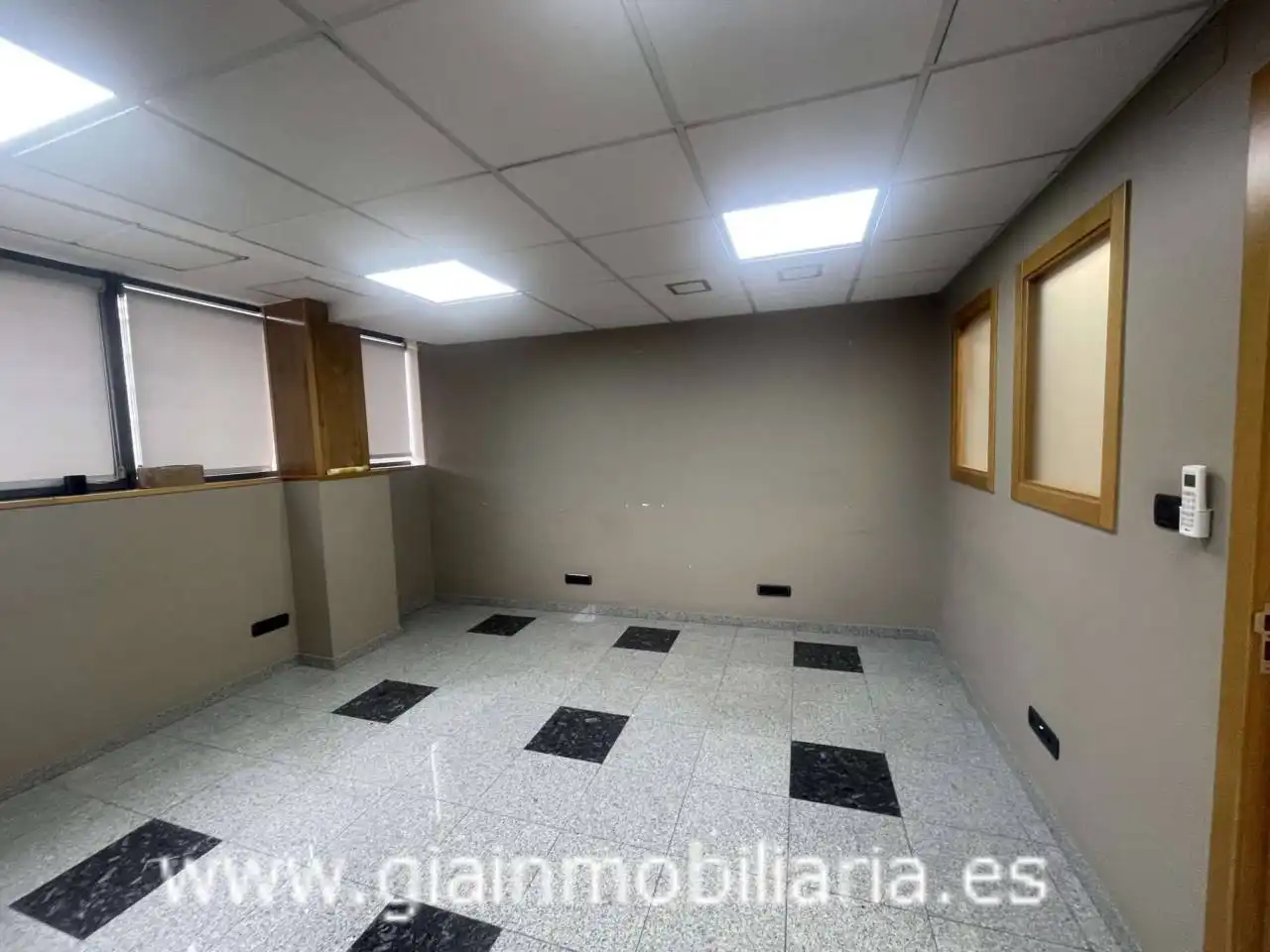 Local comercial en venta en Calle Paz Varela, imagen 13