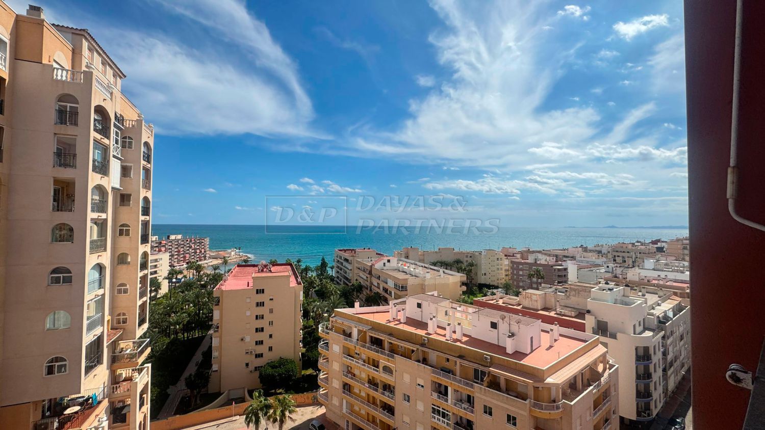 Exterior view of Flat to rent in Torrevieja  with Terrace, Balcony and Community pool