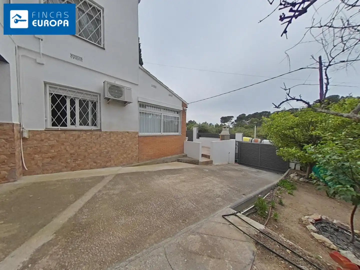 Vista exterior de Casa o xalet en venda en Salou amb Calefacció, Jardí privat i Traster