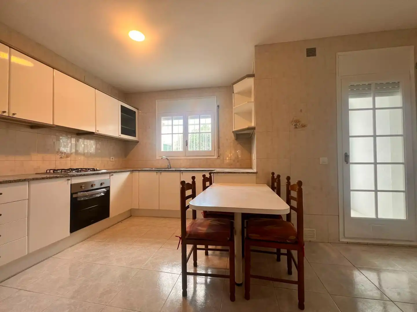 Kitchen of Detached homes for rent in Les Franqueses del Vallès  with Heating, Storage room and Balcony