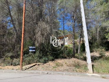 Terrenos y solares en venta en Carrer de la Mesquita 14