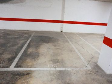 Einzelparkplatz zur Miete in Plaza Plaza de la Concordia 9