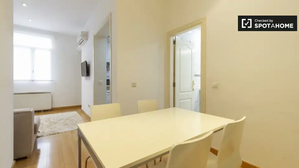 Habitación en Castellana