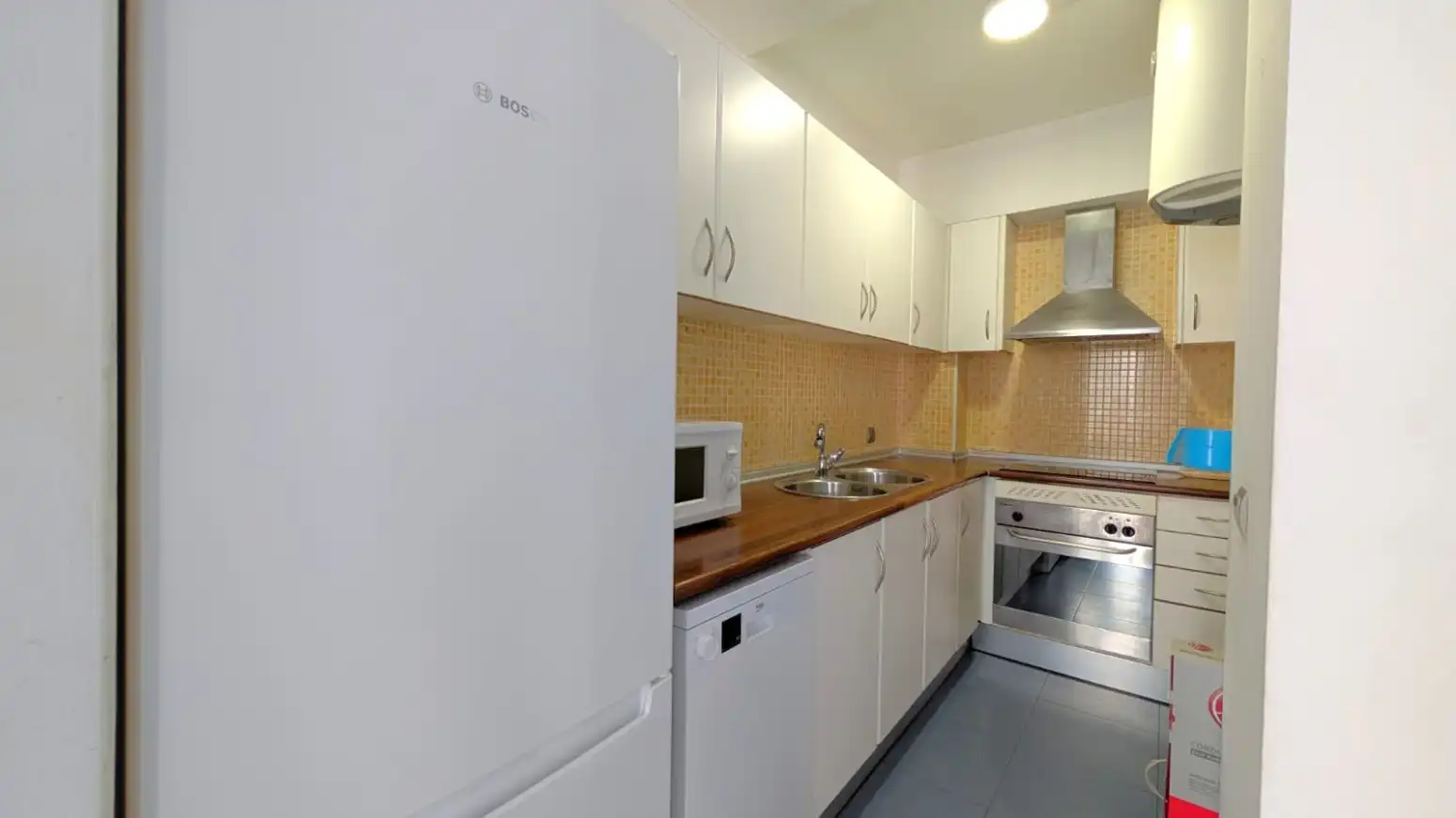 Kitchen of Flat for rent in Valencia  with Air Conditioner, Heating and Terrace
