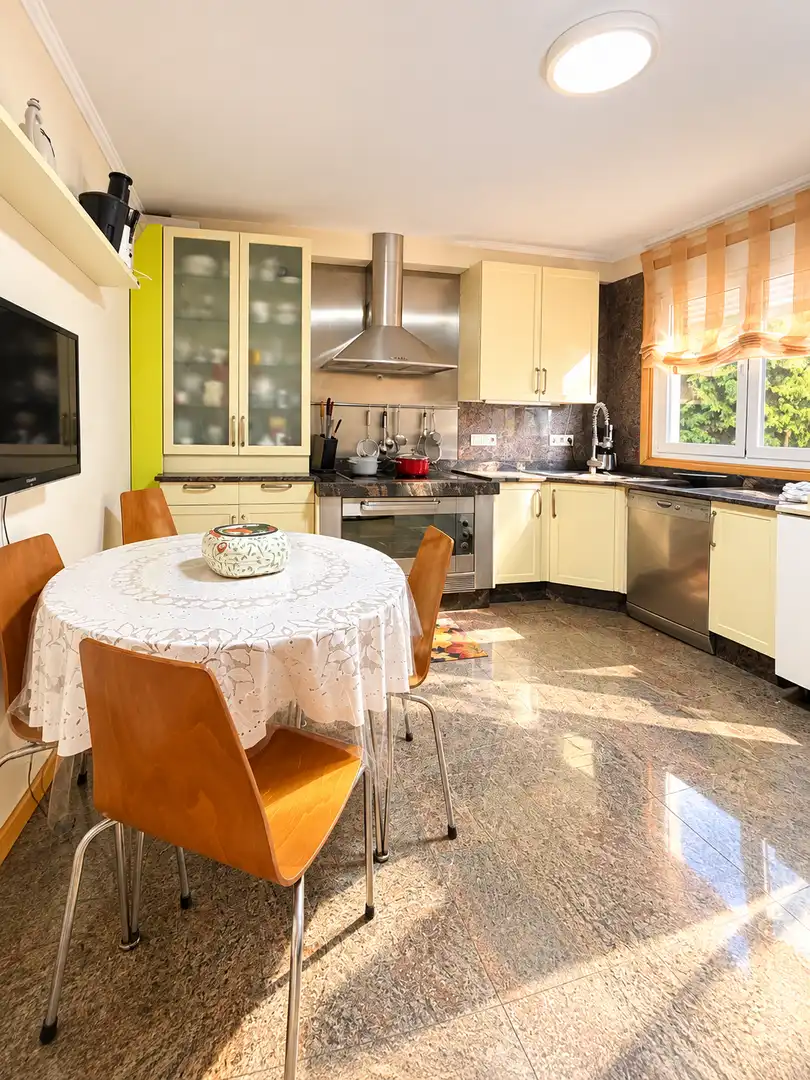 Casa con jardín en venta en Loureda - Lañas - Barrañán, imagen 24