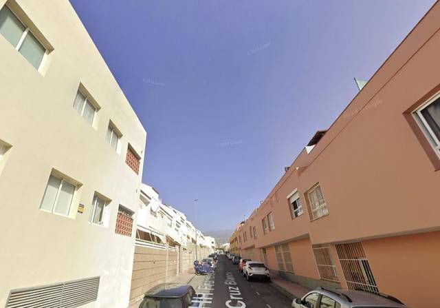 Piso en Venta en Calle HERMANOS DE CRUZ BLANCA en Las Chafiras