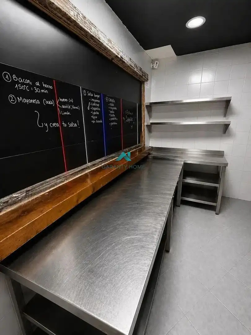 Cocina de Local de alquiler en Valencia con Aire acondicionado y Amueblado