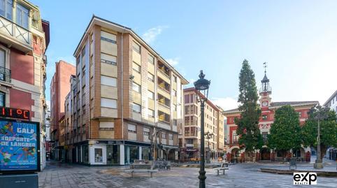 Foto 2 de Piso en venta en Calle Venancio Prada, Sama, Langreo