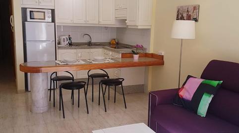 Foto 3 de Piso en venta en Calle Calle Noruega, Los Cristianos, Arona