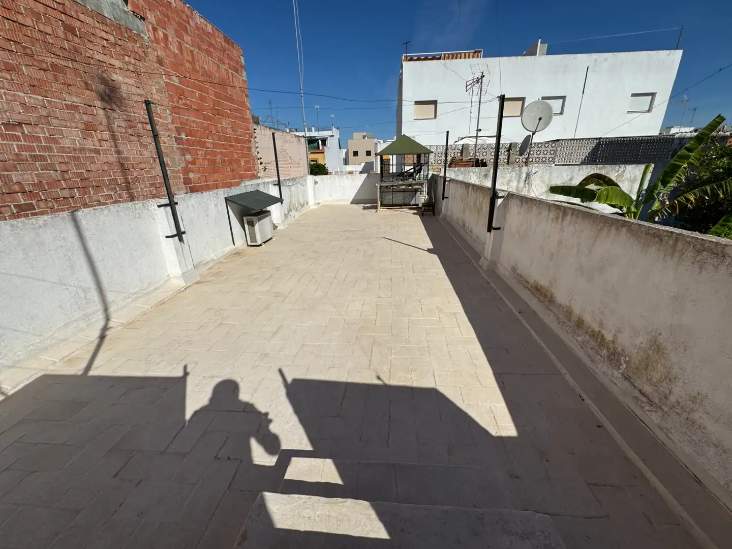 Terrace of Houses for sale in Sevilla  with Air Conditioner, Private garden and Terrace
