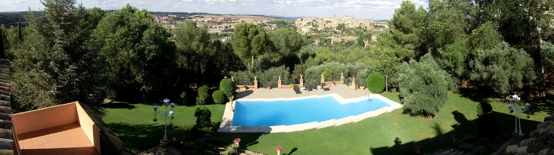 Piscina de Casa o xalet en venda en Toledo amb Aire condicionat, Calefacció i Jardí privat