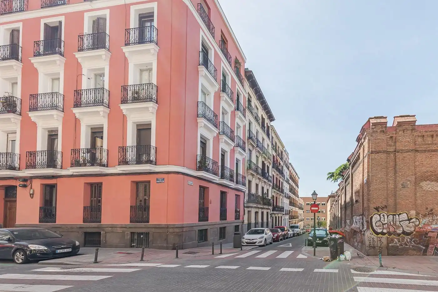 Exterior view of Flat for rent in Madrid  with Heating and Furnished